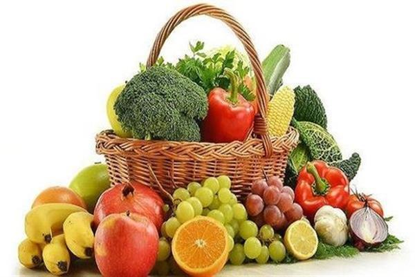 توصیه‌های تغذیه‌ای سالم در ایام نوروز/مصرف زیاد میوه موجب اضافه وزن می‌شود